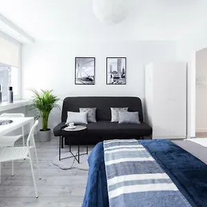 Apartamento Warsawrent Centralna, Varsóvia